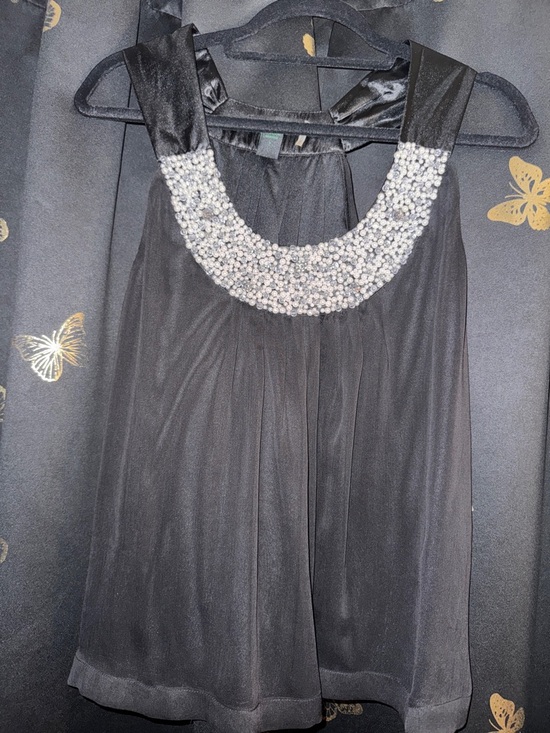 Rain Tops - Embellished Black Sleeveless Blouse with Beaded Collar